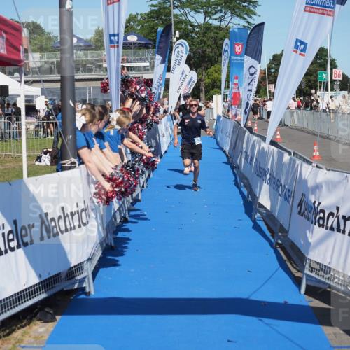17.08.2025 - KN Förde Triathlon 2025 MichiJ http://msf.ph/oto/8598855 17.08.2025 14:02:16 Laufen 508, 525 meine-sportfotos.de
