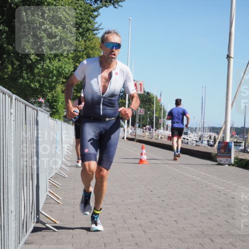 17.08.2025 - KN Förde Triathlon 2025 KatJ http://msf.ph/oto/8598858 17.08.2025 11:50:01 Laufen 274, 294 meine-sportfotos.de