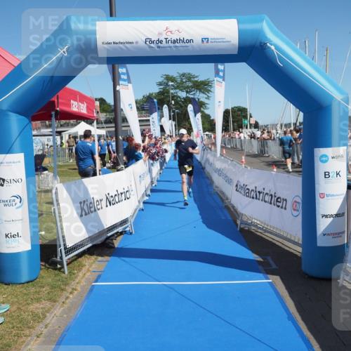 17.08.2025 - KN Förde Triathlon 2025 MichiJ http://msf.ph/oto/8598897 17.08.2025 12:12:57 Laufen 371, 605 meine-sportfotos.de