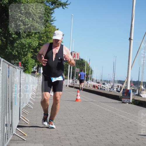 17.08.2025 - KN Förde Triathlon 2025 KatJ http://msf.ph/oto/8598903 17.08.2025 11:50:06 Laufen 294, 358 meine-sportfotos.de