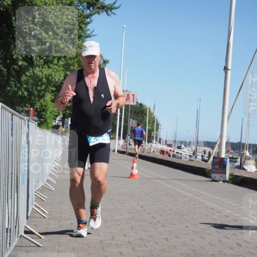 17.08.2025 - KN Förde Triathlon 2025 KatJ http://msf.ph/oto/8598912 17.08.2025 11:50:06 Laufen 294, 358 meine-sportfotos.de