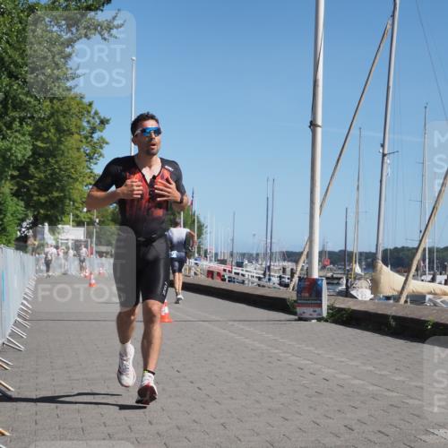 17.08.2025 - KN Förde Triathlon 2025 KatJ http://msf.ph/oto/8598930 17.08.2025 11:50:11 Laufen 358 meine-sportfotos.de