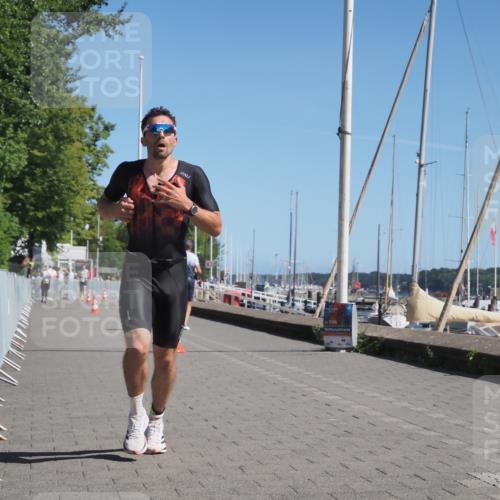 17.08.2025 - KN Förde Triathlon 2025 KatJ http://msf.ph/oto/8598936 17.08.2025 11:50:11 Laufen 358 meine-sportfotos.de