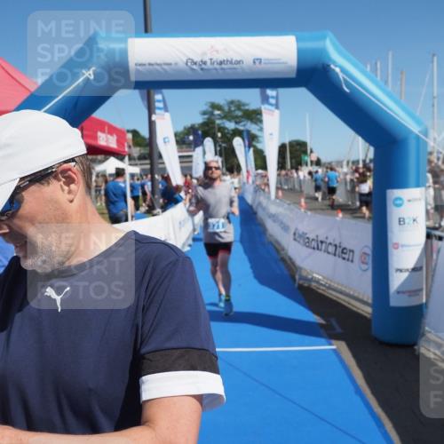 17.08.2025 - KN Förde Triathlon 2025 MichiJ http://msf.ph/oto/8598943 17.08.2025 12:13:00 Laufen 371, 605 meine-sportfotos.de