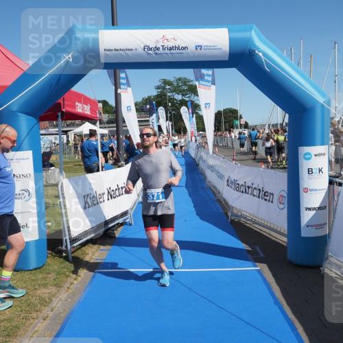 17.08.2025 - KN Förde Triathlon 2025 MichiJ http://msf.ph/oto/8598958 17.08.2025 12:13:00 Laufen 371, 605 meine-sportfotos.de