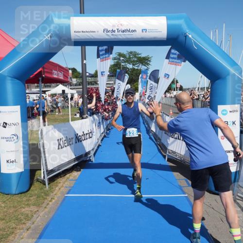17.08.2025 - KN Förde Triathlon 2025 MichiJ http://msf.ph/oto/8598968 17.08.2025 14:02:22 Laufen 508, 525, 528, 541 meine-sportfotos.de