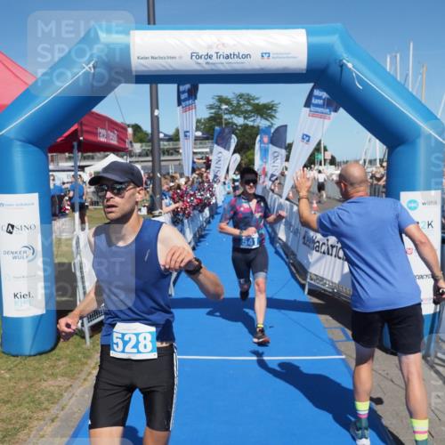 17.08.2025 - KN Förde Triathlon 2025 MichiJ http://msf.ph/oto/8598989 17.08.2025 14:02:23 Laufen 508, 525, 528, 541 meine-sportfotos.de