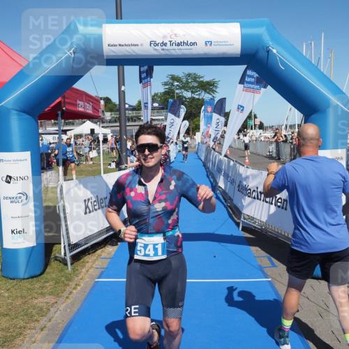 17.08.2025 - KN Förde Triathlon 2025 MichiJ http://msf.ph/oto/8599008 17.08.2025 14:02:24 Laufen 508, 525, 528, 541 meine-sportfotos.de