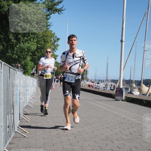 17.08.2025 - KN Förde Triathlon 2025 KatJ http://msf.ph/oto/8599024 17.08.2025 11:50:34 Laufen 299, 611 meine-sportfotos.de