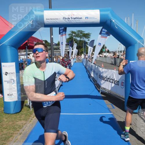 17.08.2025 - KN Förde Triathlon 2025 MichiJ http://msf.ph/oto/8599080 17.08.2025 14:02:30 Laufen 506 meine-sportfotos.de