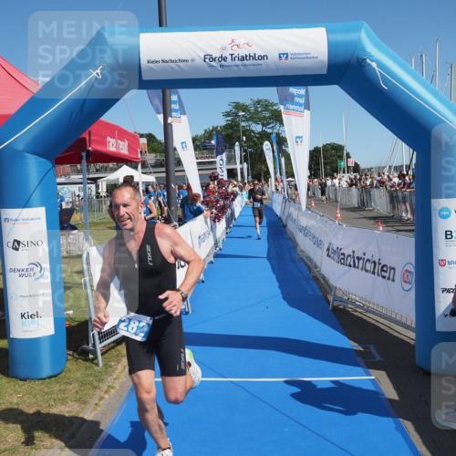 17.08.2025 - KN Förde Triathlon 2025 MichiJ http://msf.ph/oto/8599133 17.08.2025 12:13:38 Laufen 282, 324 meine-sportfotos.de
