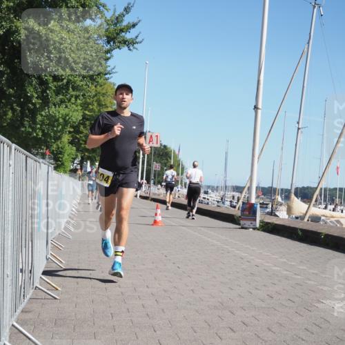 17.08.2025 - KN Förde Triathlon 2025 KatJ http://msf.ph/oto/8599149 17.08.2025 11:50:48 Laufen 272, 280, 306, 604 meine-sportfotos.de