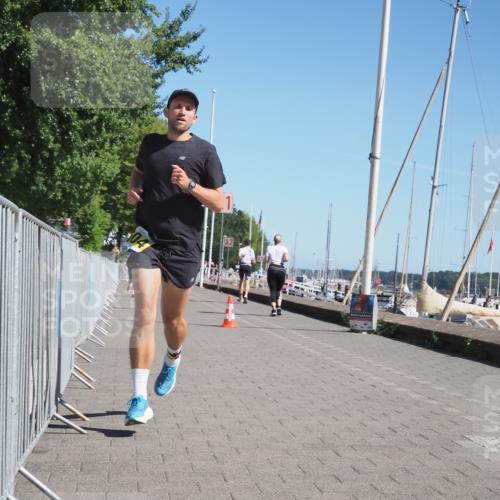 17.08.2025 - KN Förde Triathlon 2025 KatJ http://msf.ph/oto/8599156 17.08.2025 11:50:49 Laufen 272, 280, 306, 604 meine-sportfotos.de