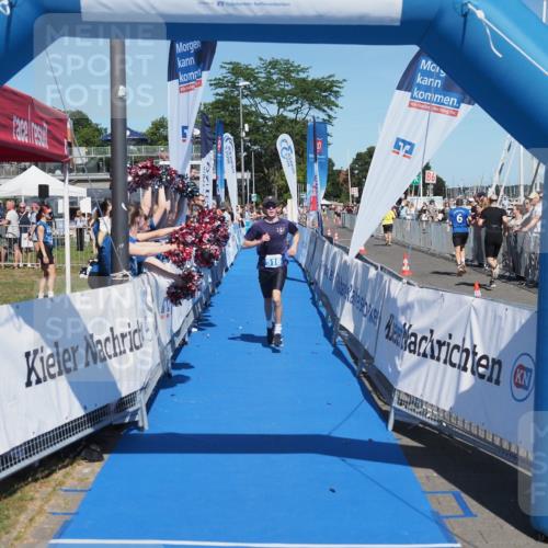 17.08.2025 - KN Förde Triathlon 2025 MichiJ http://msf.ph/oto/8599216 17.08.2025 14:03:06 Laufen 516 meine-sportfotos.de