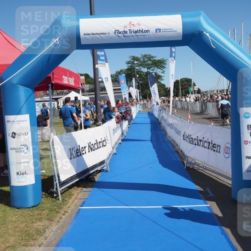 17.08.2025 - KN Förde Triathlon 2025 MichiJ http://msf.ph/oto/8599224 17.08.2025 12:13:43 Laufen 282, 324 meine-sportfotos.de