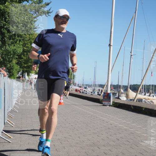 17.08.2025 - KN Förde Triathlon 2025 KatJ http://msf.ph/oto/8599244 17.08.2025 11:50:58 Laufen 272, 304, 605 meine-sportfotos.de
