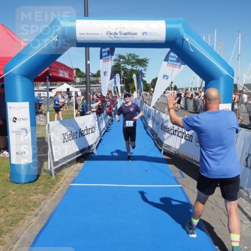 17.08.2025 - KN Förde Triathlon 2025 MichiJ http://msf.ph/oto/8599245 17.08.2025 14:03:08 Laufen 516 meine-sportfotos.de