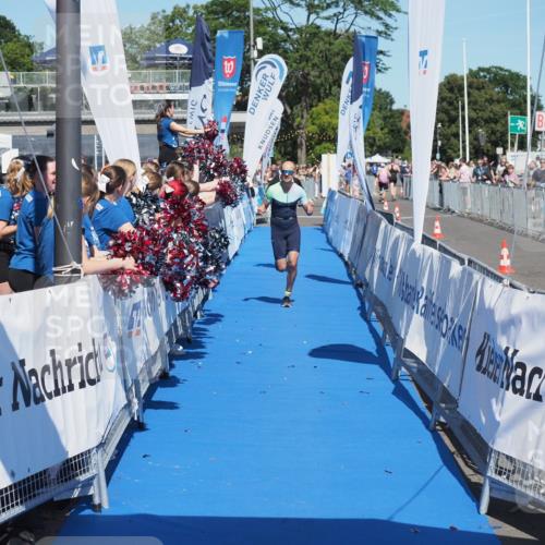 17.08.2025 - KN Förde Triathlon 2025 MichiJ http://msf.ph/oto/8599280 17.08.2025 14:03:37 Laufen 494, 546 meine-sportfotos.de