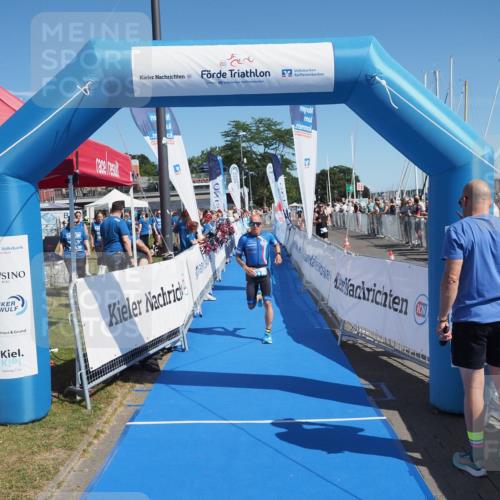 17.08.2025 - KN Förde Triathlon 2025 MichiJ http://msf.ph/oto/8599325 17.08.2025 12:14:00 Laufen 316 meine-sportfotos.de
