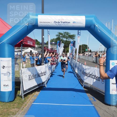 17.08.2025 - KN Förde Triathlon 2025 MichiJ http://msf.ph/oto/8599328 17.08.2025 14:03:40 Laufen 494, 546 meine-sportfotos.de