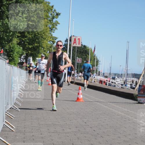 17.08.2025 - KN Förde Triathlon 2025 KatJ http://msf.ph/oto/8599343 17.08.2025 11:51:13 Laufen 296, 321, 608 meine-sportfotos.de