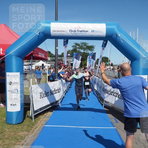 17.08.2025 - KN Förde Triathlon 2025 MichiJ http://msf.ph/oto/8599352 17.08.2025 14:03:41 Laufen 494, 546 meine-sportfotos.de