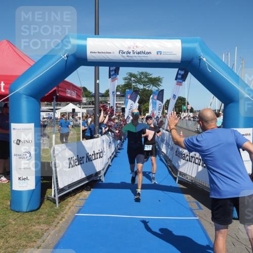 17.08.2025 - KN Förde Triathlon 2025 MichiJ http://msf.ph/oto/8599357 17.08.2025 14:03:41 Laufen 494, 546 meine-sportfotos.de