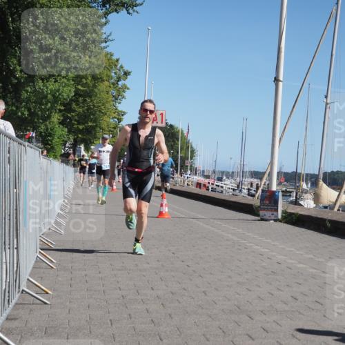 17.08.2025 - KN Förde Triathlon 2025 KatJ http://msf.ph/oto/8599365 17.08.2025 11:51:14 Laufen 296, 321, 608 meine-sportfotos.de