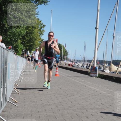 17.08.2025 - KN Förde Triathlon 2025 KatJ http://msf.ph/oto/8599369 17.08.2025 11:51:14 Laufen 296, 321, 608 meine-sportfotos.de