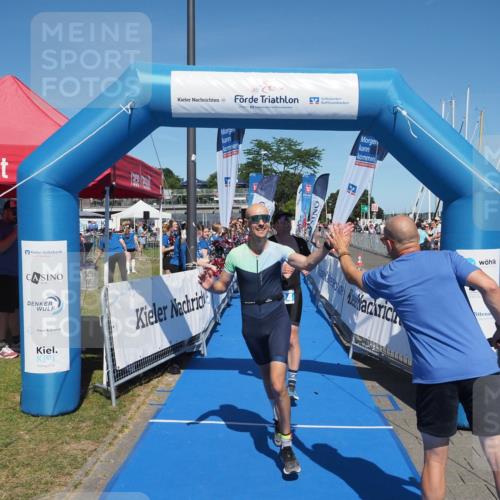17.08.2025 - KN Förde Triathlon 2025 MichiJ http://msf.ph/oto/8599372 17.08.2025 14:03:42 Laufen 494, 546 meine-sportfotos.de