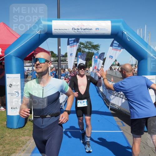 17.08.2025 - KN Förde Triathlon 2025 MichiJ http://msf.ph/oto/8599389 17.08.2025 14:03:42 Laufen 494, 546 meine-sportfotos.de
