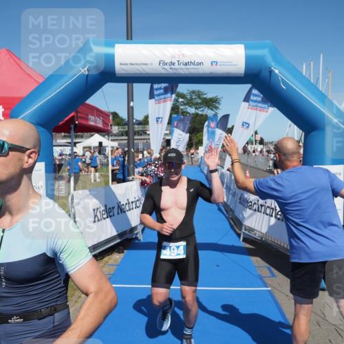 17.08.2025 - KN Förde Triathlon 2025 MichiJ http://msf.ph/oto/8599395 17.08.2025 14:03:43 Laufen 494, 546 meine-sportfotos.de