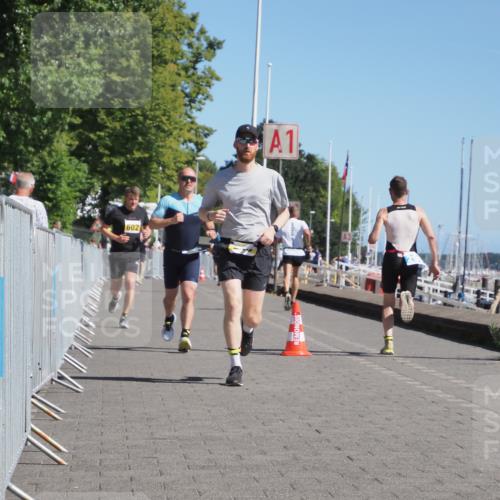 17.08.2025 - KN Förde Triathlon 2025 KatJ http://msf.ph/oto/8599461 17.08.2025 11:51:23 Laufen 321, 331, 602, 643 meine-sportfotos.de