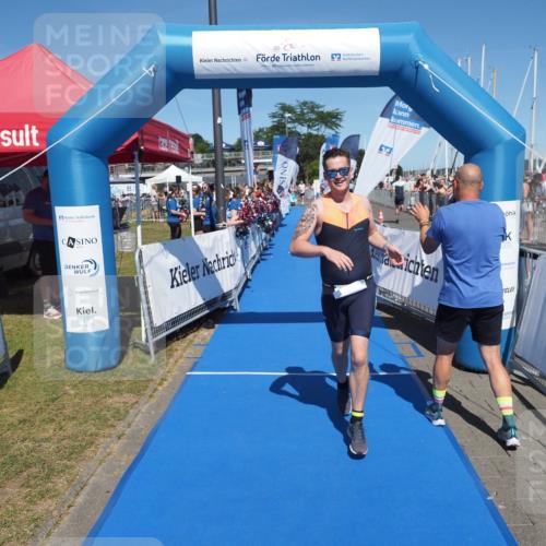 17.08.2025 - KN Förde Triathlon 2025 MichiJ http://msf.ph/oto/8599485 17.08.2025 14:03:54 Laufen 483 meine-sportfotos.de