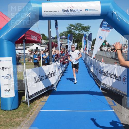 17.08.2025 - KN Förde Triathlon 2025 MichiJ http://msf.ph/oto/8599541 17.08.2025 14:04:03 Laufen 544 meine-sportfotos.de
