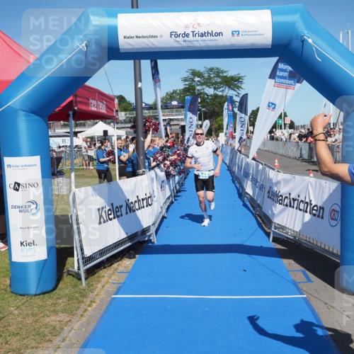17.08.2025 - KN Förde Triathlon 2025 MichiJ http://msf.ph/oto/8599544 17.08.2025 14:04:04 Laufen 544 meine-sportfotos.de