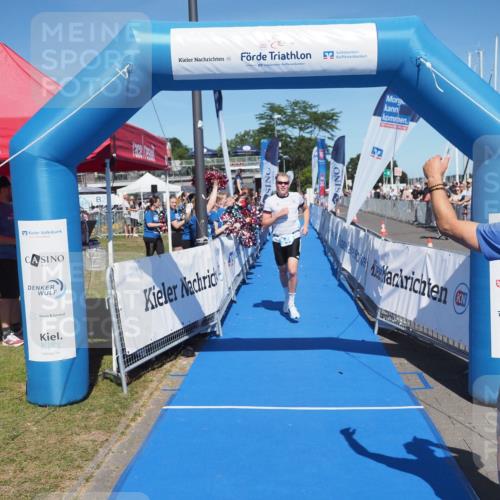 17.08.2025 - KN Förde Triathlon 2025 MichiJ http://msf.ph/oto/8599546 17.08.2025 14:04:04 Laufen 544 meine-sportfotos.de