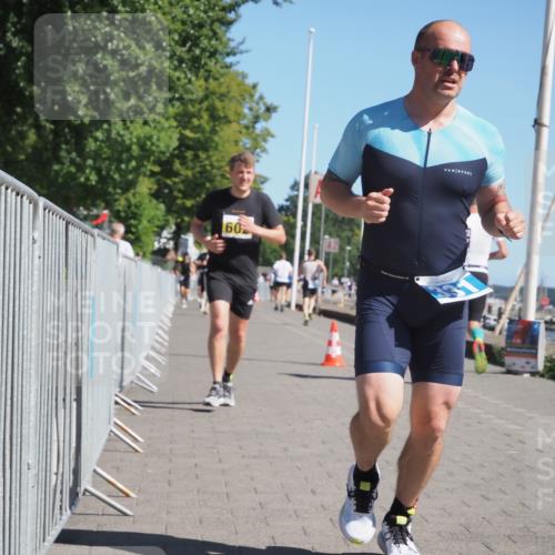 17.08.2025 - KN Förde Triathlon 2025 KatJ http://msf.ph/oto/8599556 17.08.2025 11:51:28 Laufen 331, 602, 643 meine-sportfotos.de