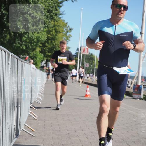 17.08.2025 - KN Förde Triathlon 2025 KatJ http://msf.ph/oto/8599559 17.08.2025 11:51:28 Laufen 331, 602, 643 meine-sportfotos.de