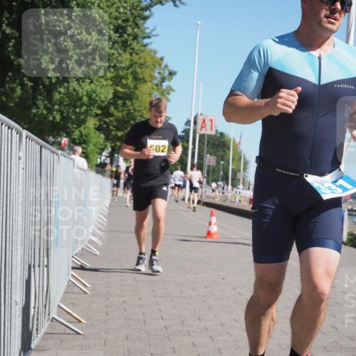 17.08.2025 - KN Förde Triathlon 2025 KatJ http://msf.ph/oto/8599565 17.08.2025 11:51:28 Laufen 331, 602, 643 meine-sportfotos.de