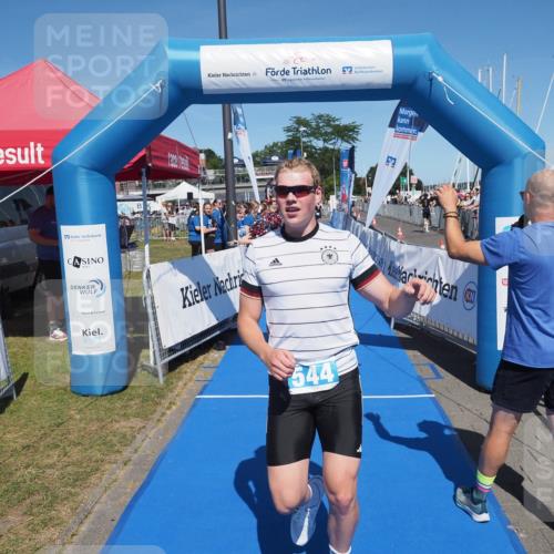 17.08.2025 - KN Förde Triathlon 2025 MichiJ http://msf.ph/oto/8599586 17.08.2025 14:04:06 Laufen 544 meine-sportfotos.de