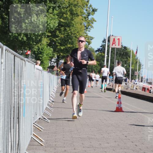 17.08.2025 - KN Förde Triathlon 2025 KatJ http://msf.ph/oto/8599609 17.08.2025 11:51:36 Laufen 279, 387, 616 meine-sportfotos.de