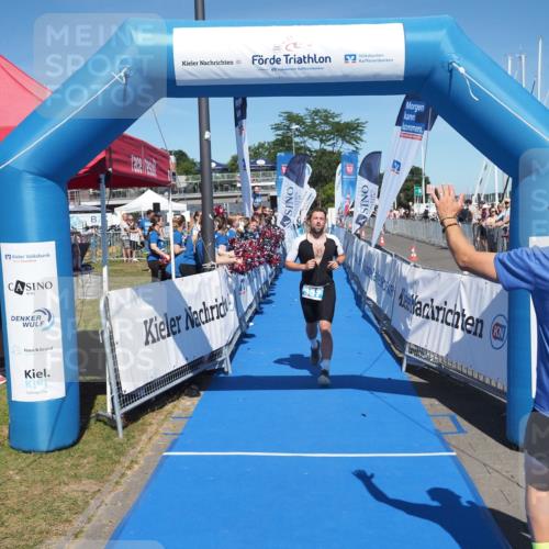 17.08.2025 - KN Förde Triathlon 2025 MichiJ http://msf.ph/oto/8599644 17.08.2025 14:04:14 Laufen 357 meine-sportfotos.de