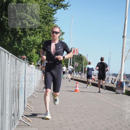 17.08.2025 - KN Förde Triathlon 2025 KatJ http://msf.ph/oto/8599646 17.08.2025 11:51:39 Laufen 279, 387, 616 meine-sportfotos.de