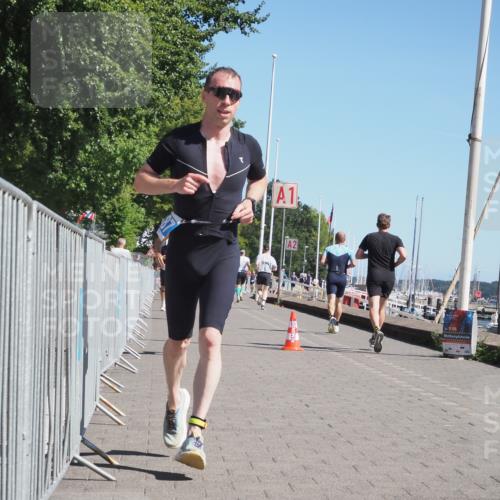 17.08.2025 - KN Förde Triathlon 2025 KatJ http://msf.ph/oto/8599670 17.08.2025 11:51:39 Laufen 279, 387, 616 meine-sportfotos.de