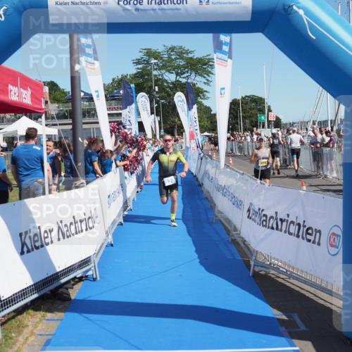 17.08.2025 - KN Förde Triathlon 2025 MichiJ http://msf.ph/oto/8599703 17.08.2025 12:15:10 Laufen 320, 343 meine-sportfotos.de