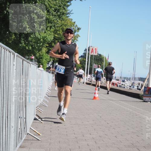 17.08.2025 - KN Förde Triathlon 2025 KatJ http://msf.ph/oto/8599704 17.08.2025 11:51:41 Laufen 273, 279, 387, 616 meine-sportfotos.de