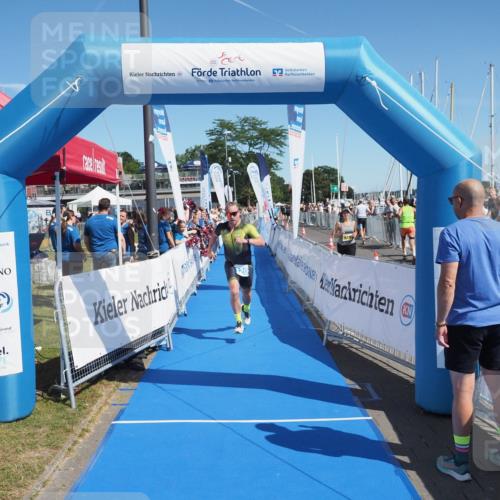 17.08.2025 - KN Förde Triathlon 2025 MichiJ http://msf.ph/oto/8599721 17.08.2025 12:15:11 Laufen 320, 343 meine-sportfotos.de
