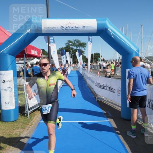 17.08.2025 - KN Förde Triathlon 2025 MichiJ http://msf.ph/oto/8599745 17.08.2025 12:15:12 Laufen 320 meine-sportfotos.de