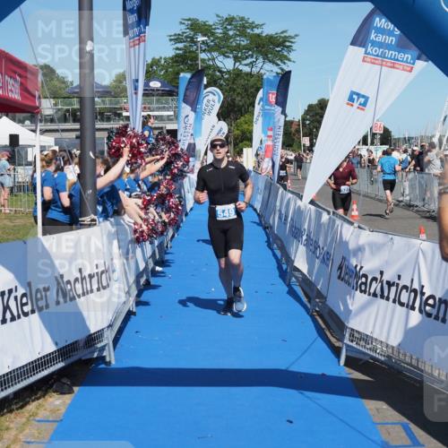 17.08.2025 - KN Förde Triathlon 2025 MichiJ http://msf.ph/oto/8599758 17.08.2025 14:04:45 Laufen 438, 549 meine-sportfotos.de